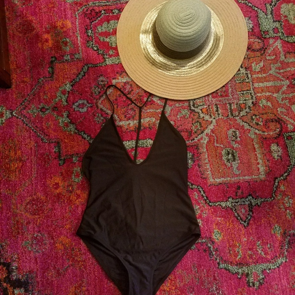 New Zaful black low V neck high cut one piece